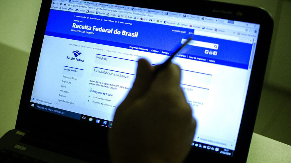 Receita libera consulta ao 3º lote de restituição do IR