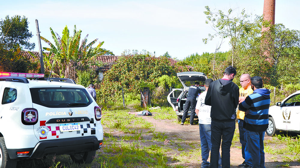 Em Eleutério, lavrador é morto a golpes de facão