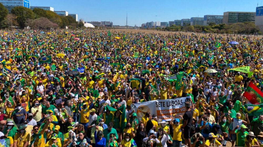 Com grandes manifestações, apoio popular ao voto auditável ganha força