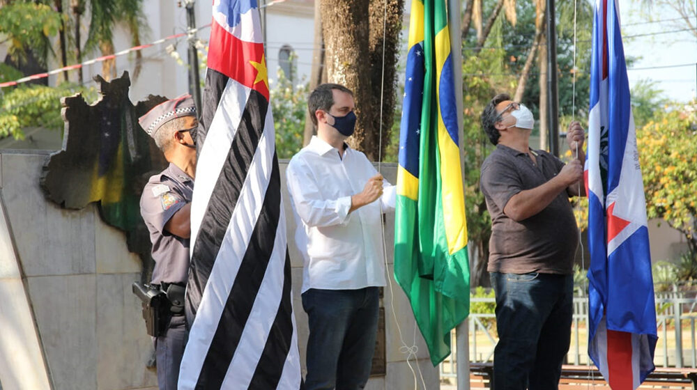 Ato cívico e carreata marcam dia da independência no município