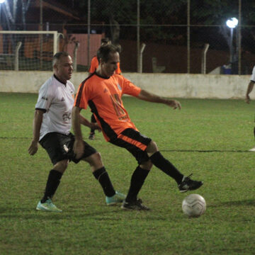 Depois de 22 meses, bola volta a rolar no futebol amador