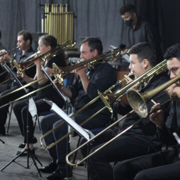 Evento marca entrega da revitalização da nova sede da Banda Lira