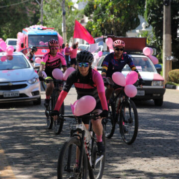 Carreata do Outubro Rosa consolida conscientização