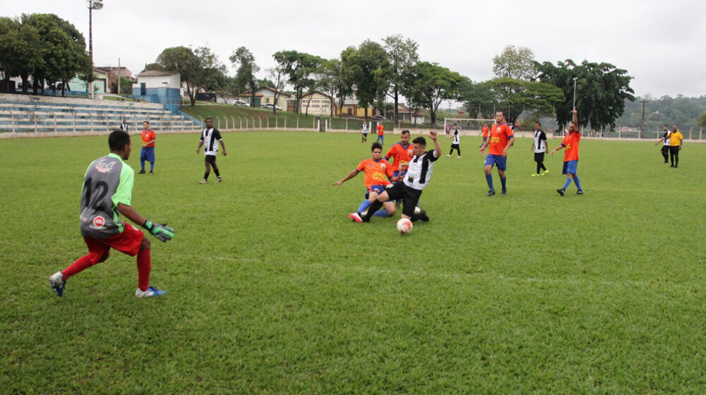 Vila Ilze e Eleutério goleiam na rodada