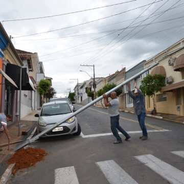 Sete cruzamentos ganham novos semáforos