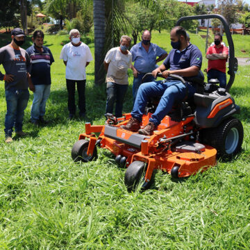 Novo equipamento otimiza roçagem em áreas públicas