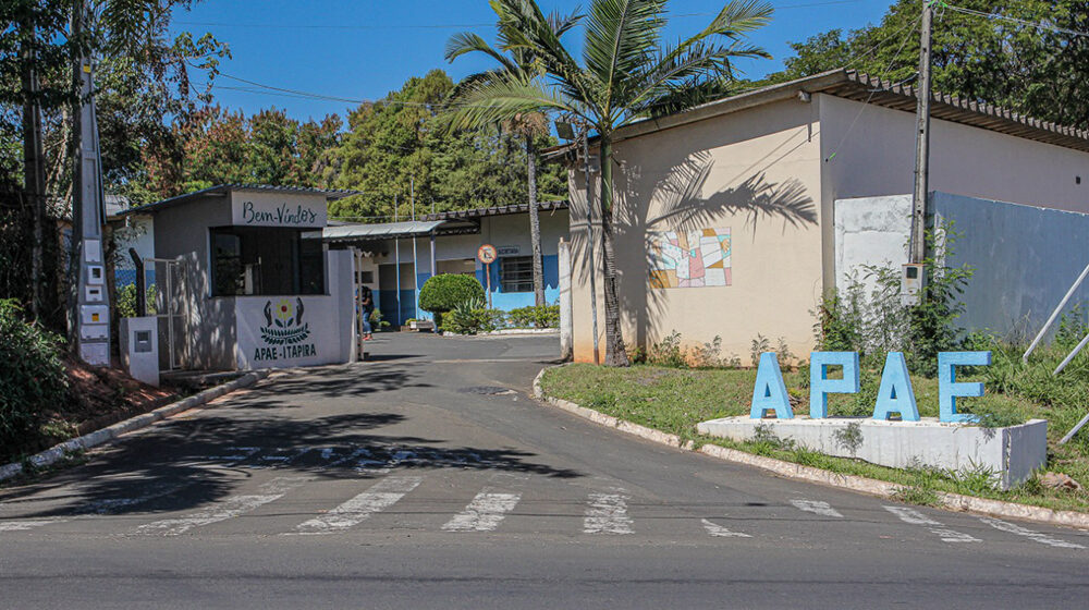 Apae retoma eventos presenciais com Show de Prêmios e Leilão