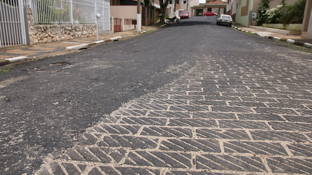 Prefeitura cancela asfaltamento na Vila Kennedy