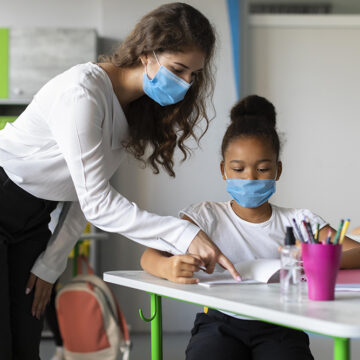 Surto de Covid-19 em escolas é descartado pela prefeitura