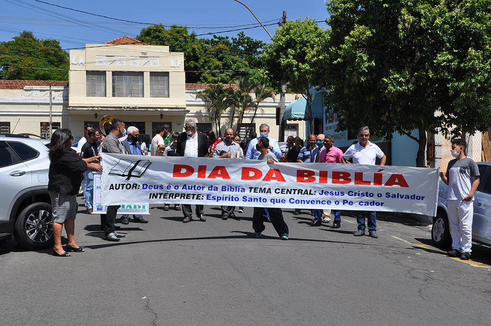 Evangélicos celebram Dia da Bíblia com carreata - Coluna Ponto de Vista - O  site de notícias de São Gabriel e região