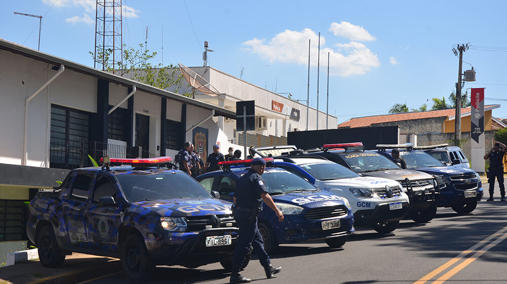 Operação em conjunto da GCM detém cinco em Itapira