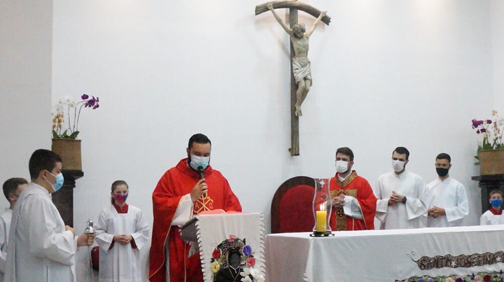 Novena à Santa Josefina segue para ponto alto e instalação da paróquia