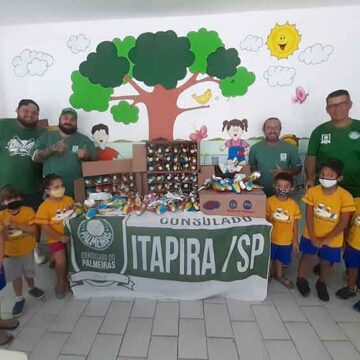 Entidades recebem 950 ovos de chocolate do Consulado do Palmeiras