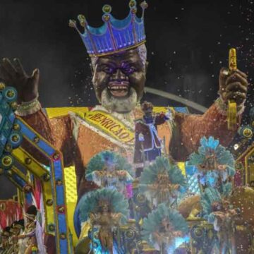 Henricão ganha homenagem em carro alegórico do carnaval de São Paulo