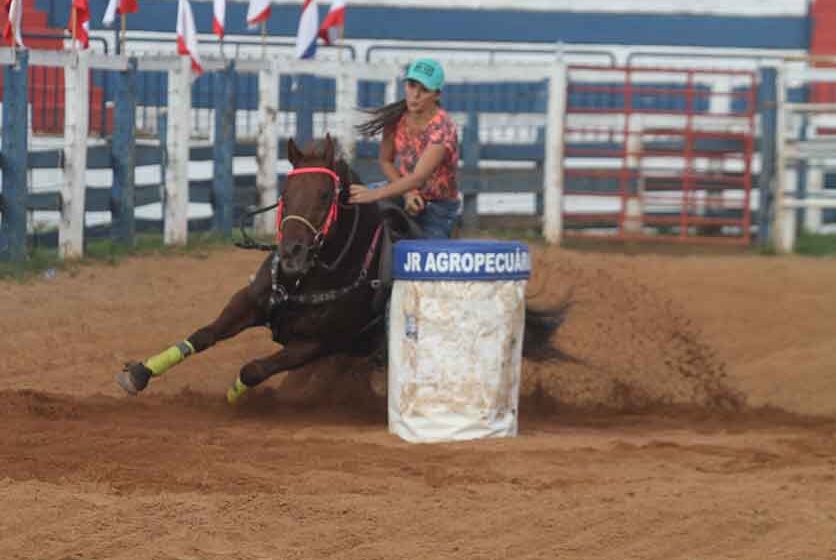 Festa do Cavalo retorna com oito shows, provas equestres e muitos sorteios