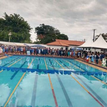 Piscina do “Lazer” volta a receber competições de natação