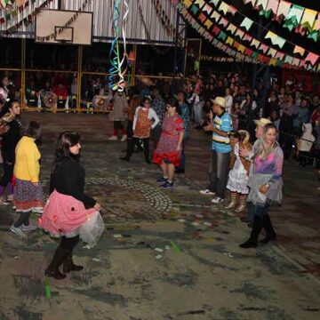 Apae volta a realizar sua tradicional festa junina