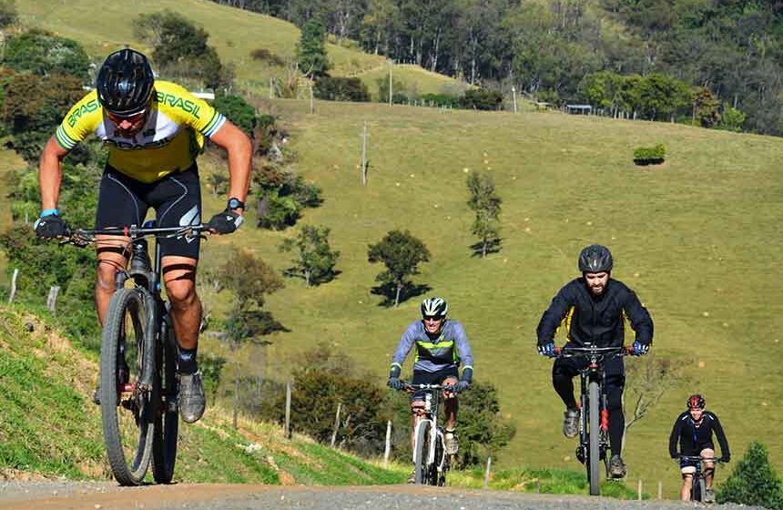 Domingo de passeio ciclístico e atrações no Parque