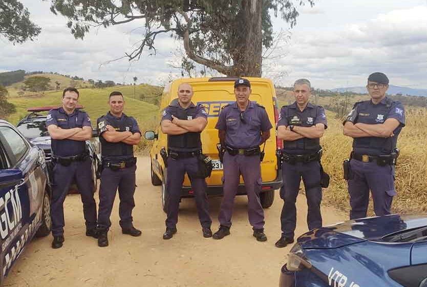 Carteiro é vítima de roubo; GMs recuperam veículo e carga