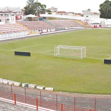 De olho na semifinal, um empate basta para a Esportiva hoje