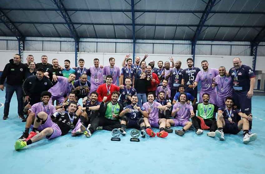 Handebol masculino é campeão da Liga Estadual de forma invicta