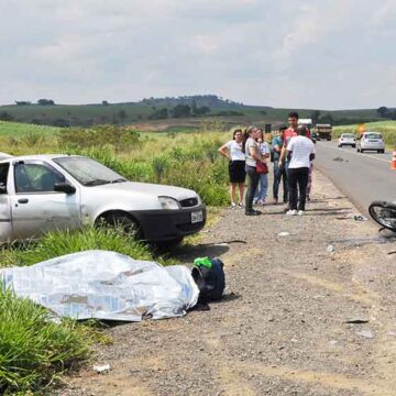 Colisão de carro e moto, na vicinal, deixa um morto e bebê com graves ferimentos