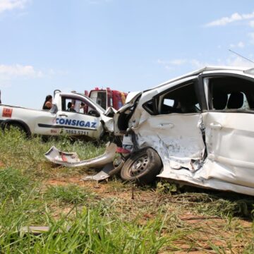 Acidente na Itapira/Guaçu envolve três veículos e faz uma vítima fatal