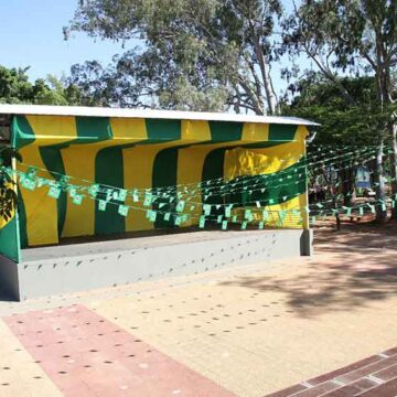 Vila da Copa transmite a abertura da Copa do Mundo neste domingo