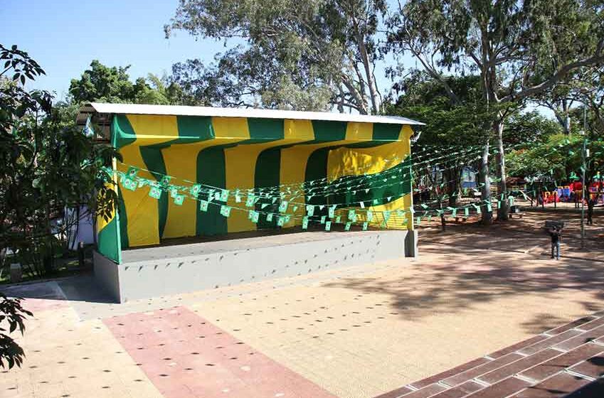 Vila da Copa transmite a abertura da Copa do Mundo neste domingo