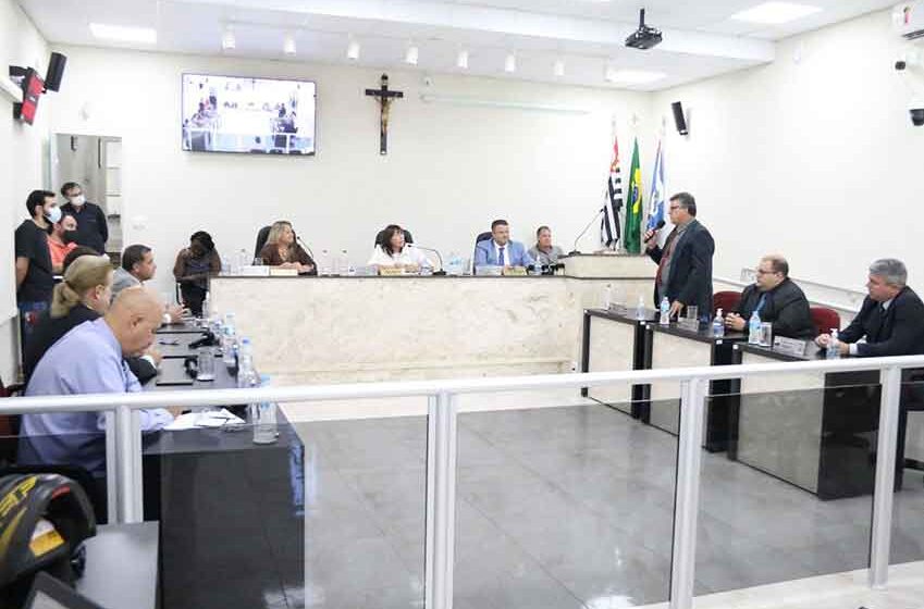 Parecer jurídico trava votação das emendas de quase R$ 10 milhões