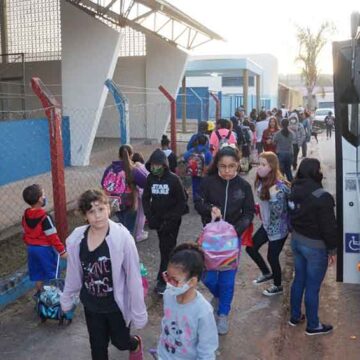 Após quase três anos, GCM volta a realizar a ronda escolar