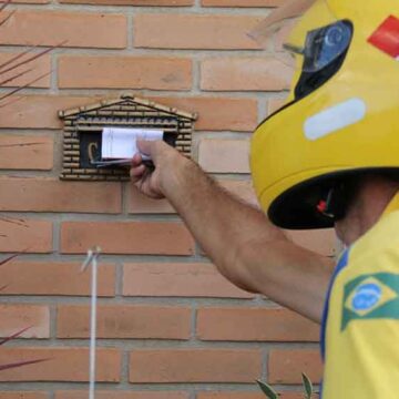 Carnês do IPTU começam a ser entregues pelos Correios