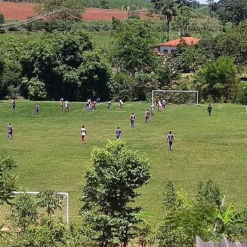 Tradicional praça esportiva no Bairro dos Limas deixa de existir