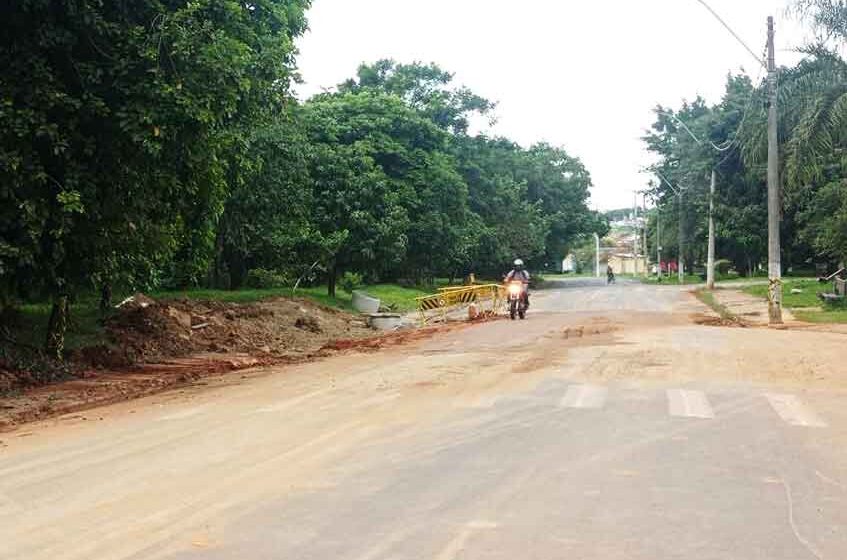 Rua Pedro Mandato é liberada para o tráfego de veículos