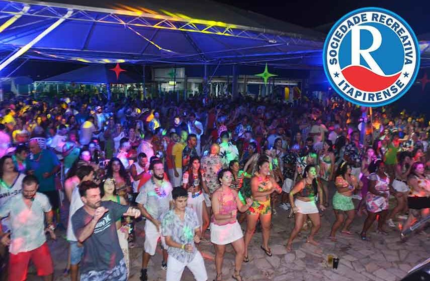 Recreativa comemora sucesso do retorno do baile do Hawaii