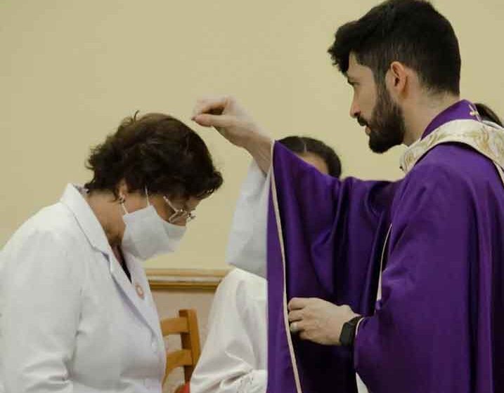 Católicos já têm definida cerimônia da imposição das cinzas