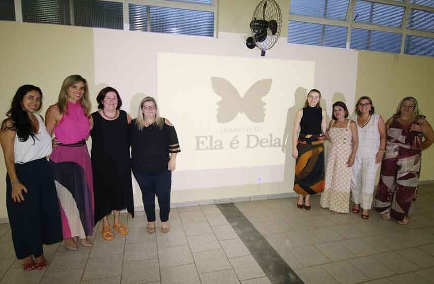 Associação “Ela é Dela” é fundada e reforça luta pelos direitos das mulheres