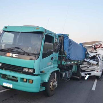 Colisão de caminhões na SP-147 tem vítima fatal