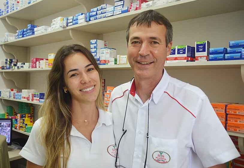 “Em primeiro lugar sempre o cliente” – R e R Pharma completa um ano em nova loja