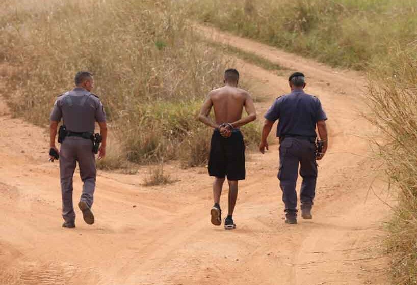 Assaltantes voltam à cena do crime e são apanhados pela Polícia