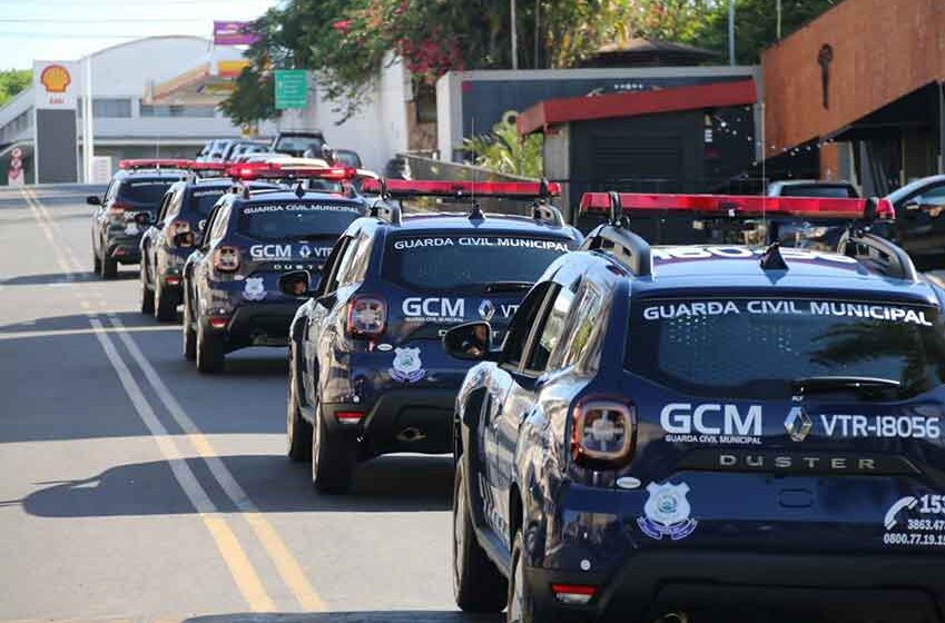 GCM ganha reforço de quatro novas viaturas