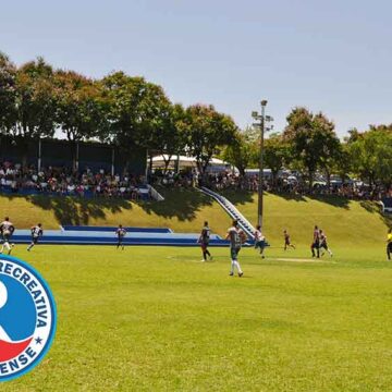 Bar de Monique e Panela Véia levam o título do futebol na Recreativa