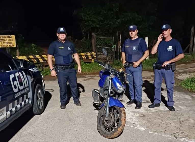 Entregador é assaltado no Centro, mas GCM recupera motocicleta em seguida