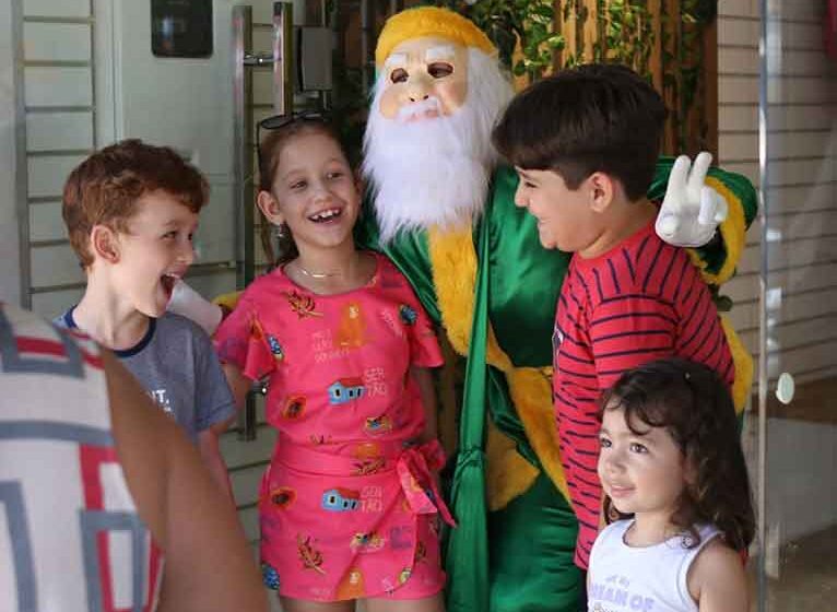 Noéis Anônimos trazem novamente a magia do natal para Itapira