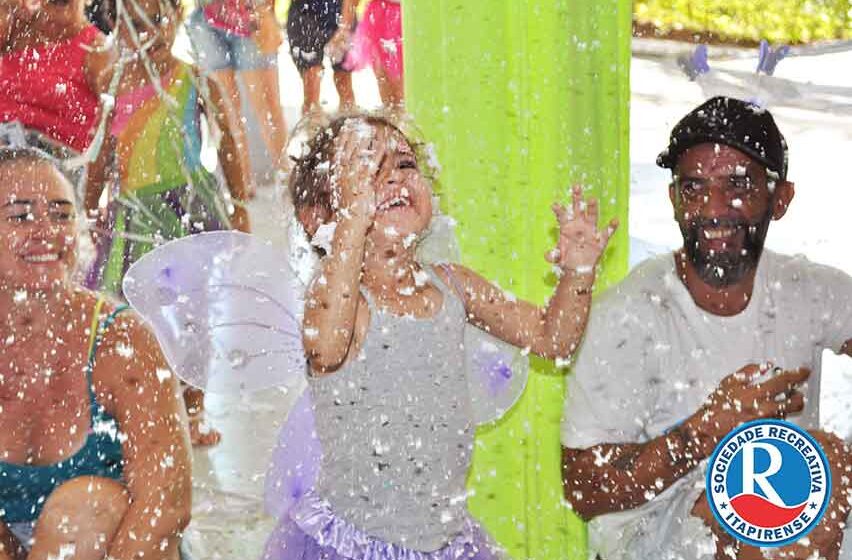 Cinco dias de folia no Carnaval da Recreativa