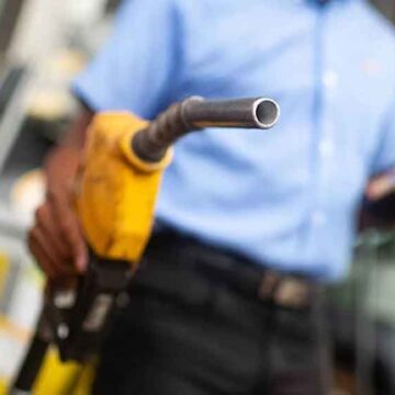 Preços da gasolina e diesel tem alta após aumento de imposto