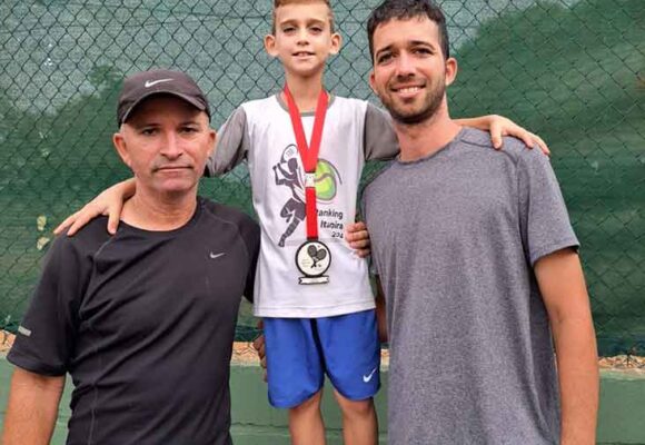 João Santos vence de novo e é campeão do aberto em Campinas