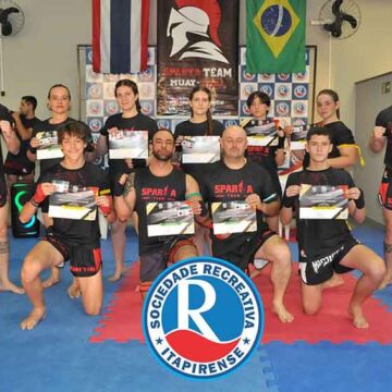 Alunos se destacam durante crescimento da equipe de Muay Thai da Recreativa