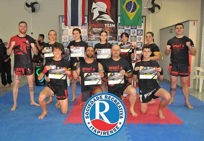 Alunos se destacam durante crescimento da equipe de Muay Thai da Recreativa