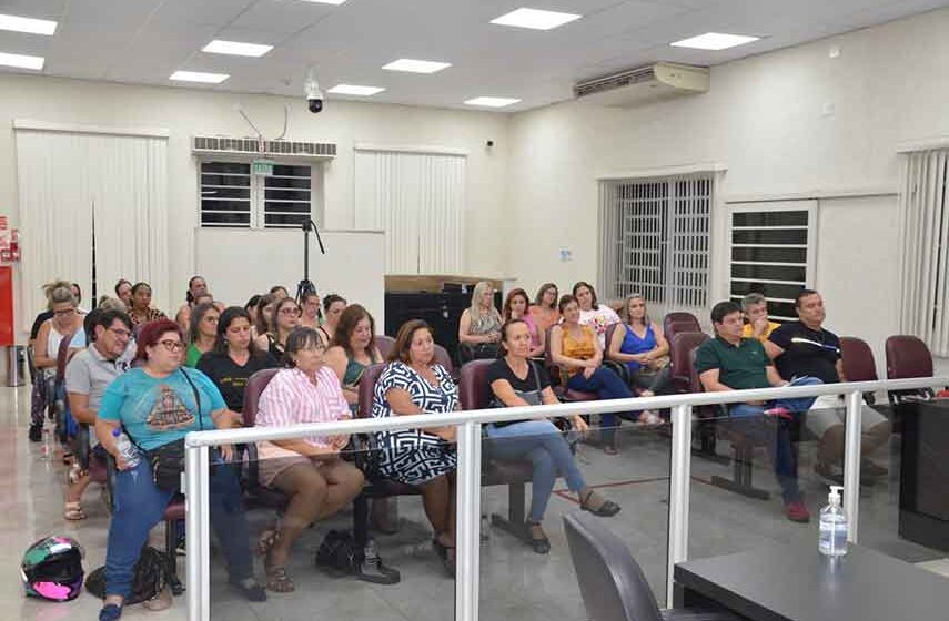 Professores cobram “melhor organização” para ajudar a educação integral municipal